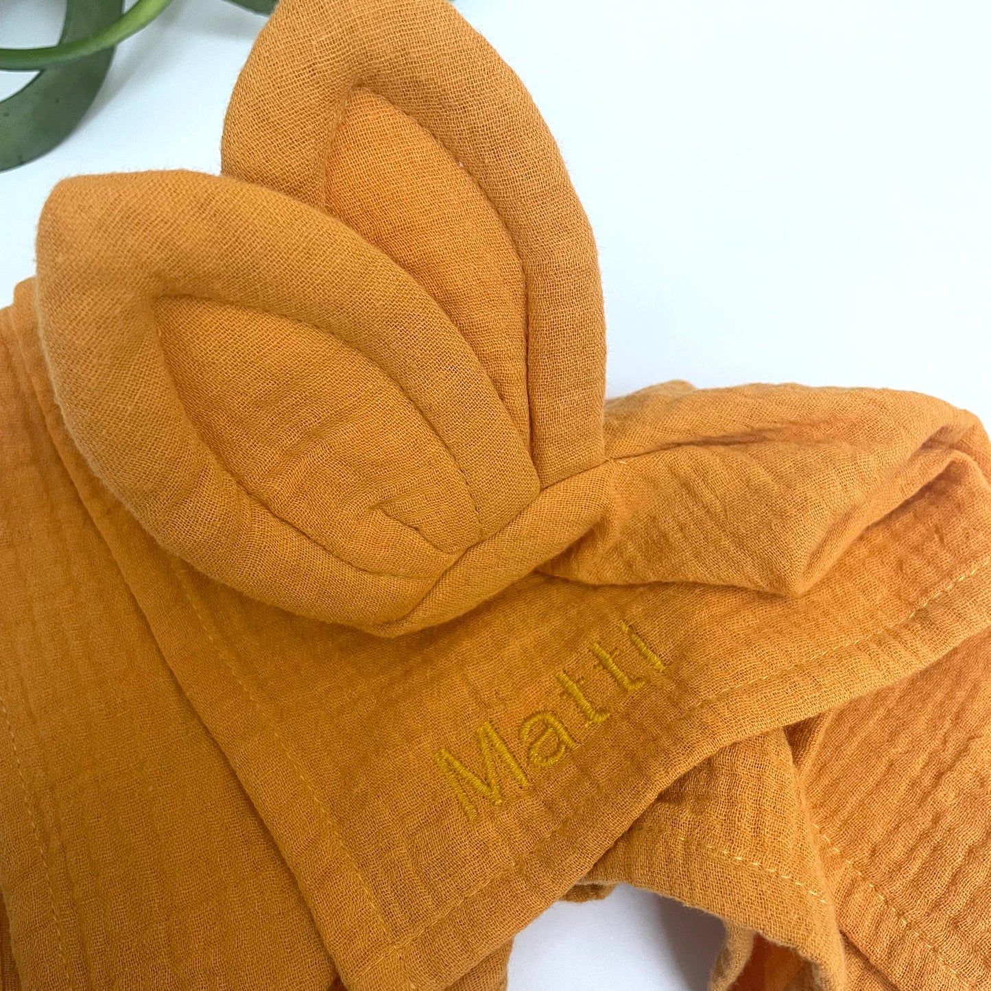 Kuscheltuch mit Hasenohren in der Farbe senf / Schnuffeltuch Hase