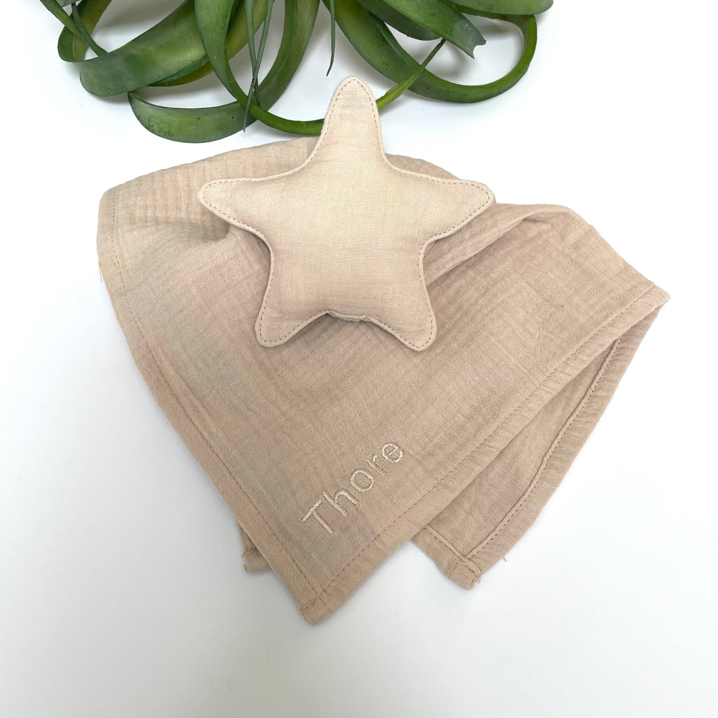 Schnuffeltuch Stern mit Name in Farbe creme
