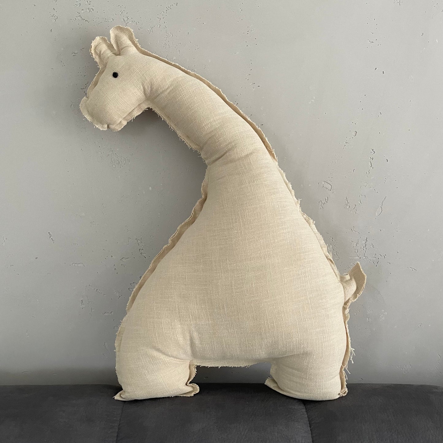 Kuscheltier Safari / Dekokissen Hase / Giraffe / Nashorn